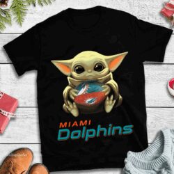 Baby Yoda Hug Miami Dolphins T-shirt For Fans