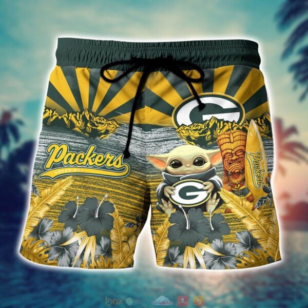 Cool Baby Yoda Green Bay Packers NFL 3D Shorts for fans