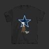 NFL Dallas Cowboys T shirt Snoopy Paints The Logo