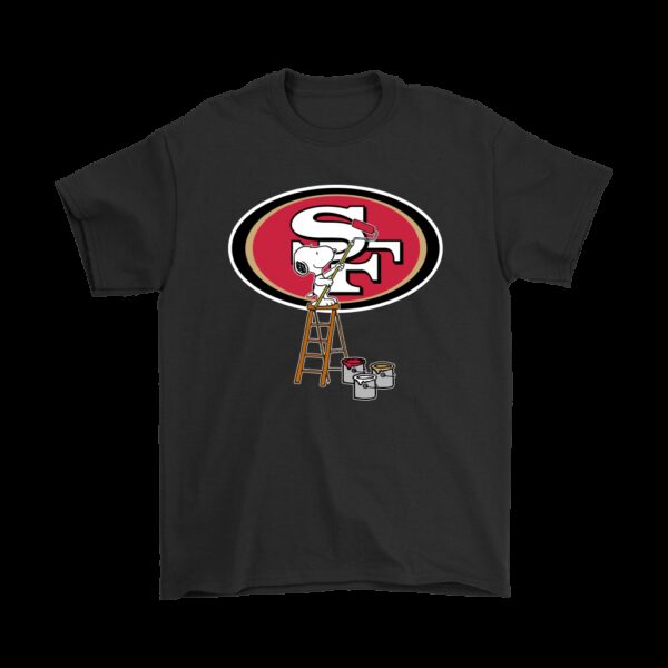 NFL San Francisco 49ers T shirt Snoopy Paints The Logo