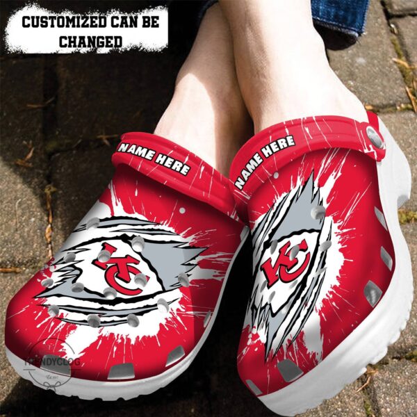 chiefs classic clogs crocs shoes personalized kc chiefs football ripped claw clog custom name crocs shoes 6631 g1zv8