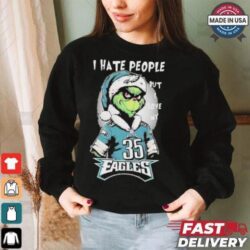 Top The Grinch I Hate People But I Love At Philadelphia Eagles Christmas 2024 T - Image 1 - rugbyfanstore.com