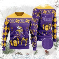 Show your Minnesota Vikings pride with our exclusive gift box! Featuring a cozy logo print ugly sweater, this is the perfect gift for any fan. Shop now and get ready for game day! - Image 1 - rugbyfanstore.com